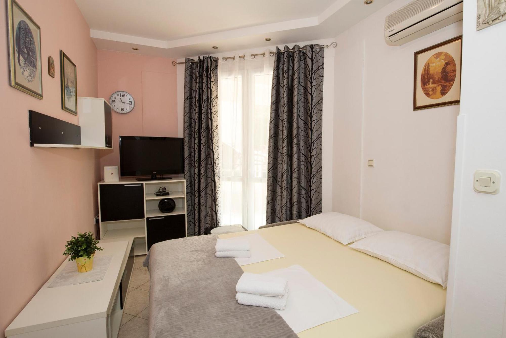 Apartman Roza Omiš Eksteriør bilde