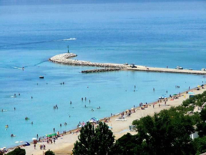 Apartman Roza Omiš Eksteriør bilde