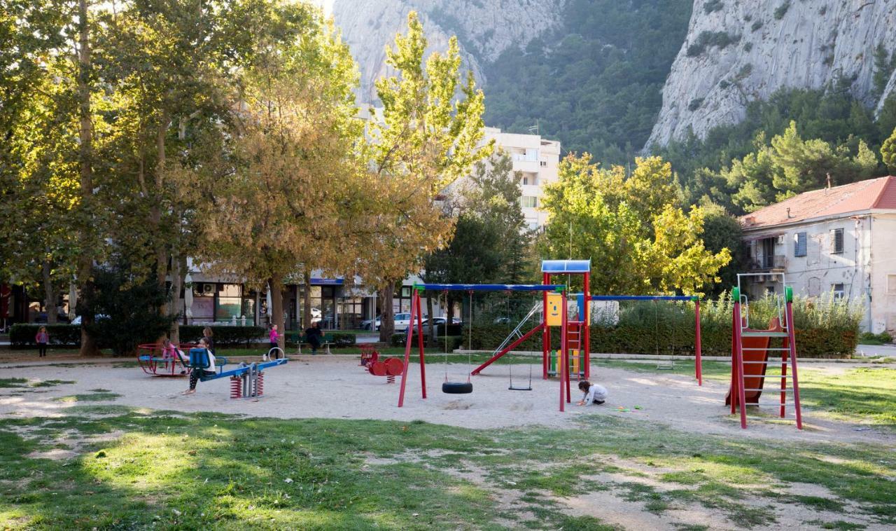 Apartman Roza Omiš Eksteriør bilde